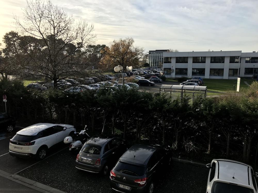 Campanile Bordeaux Ouest - Mérignac Aéroport Exterior foto