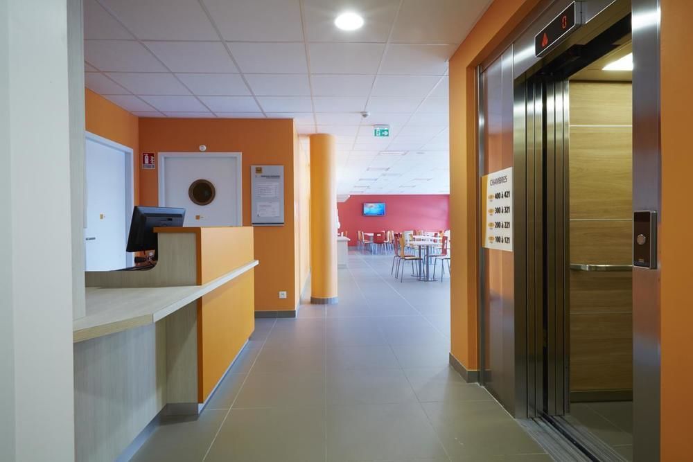 Campanile Bordeaux Ouest - Mérignac Aéroport Exterior foto